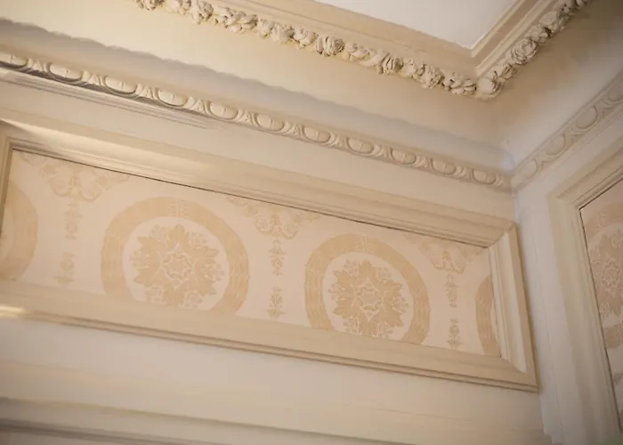 Les Cordeliers Pensionat 3*