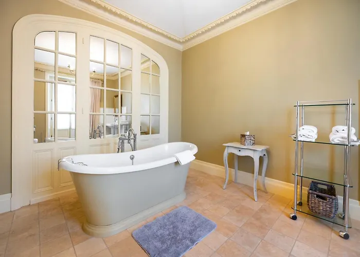 Les Cordeliers Pensionat 3*